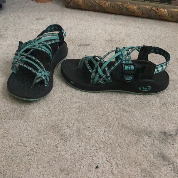 Green three strap chaco’s!!!! - Picture 2 of 3